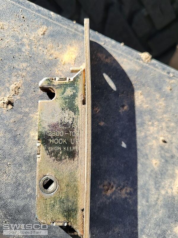 Mortise Lock - main locking mechanism
