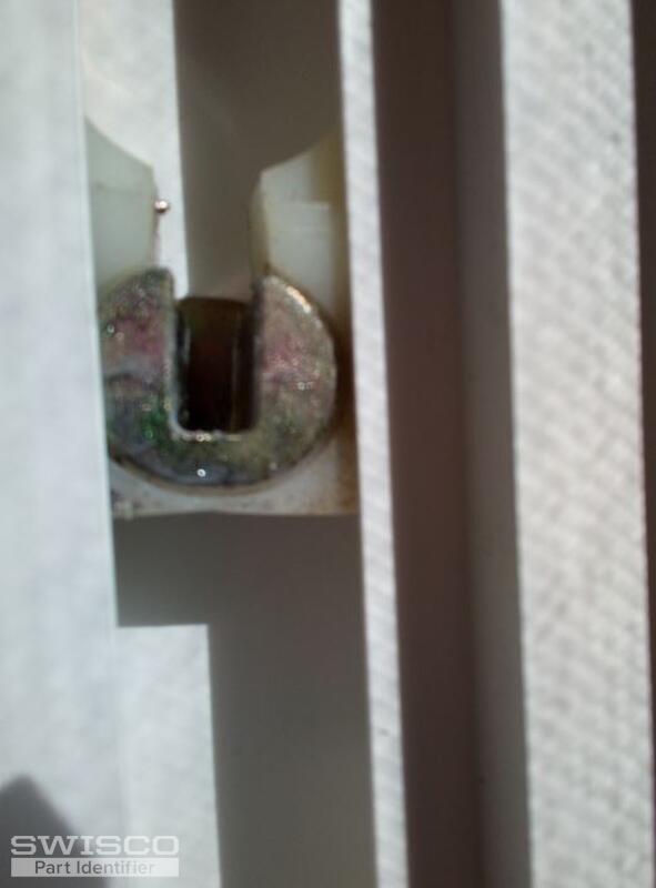 Left side bottom window Bottom Piece Good