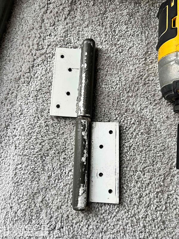 Hinge - Uninstalled and Open