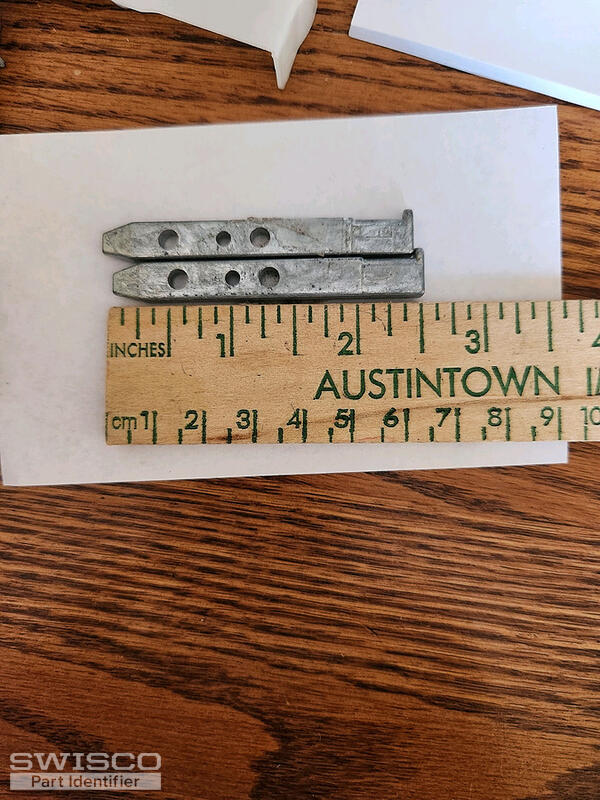 Tilt window sash pivot pin