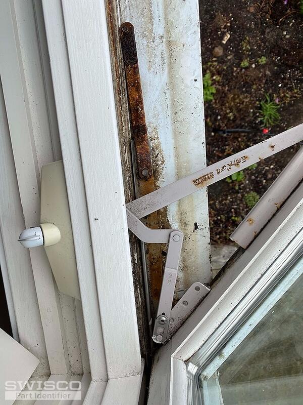 ulrich-hinge-arm-2
