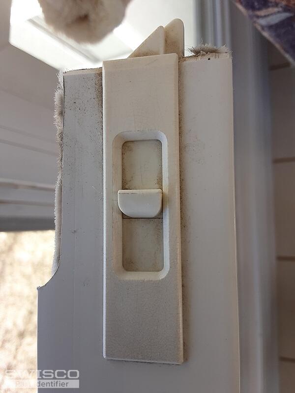 Simonton double hung tilt in windows