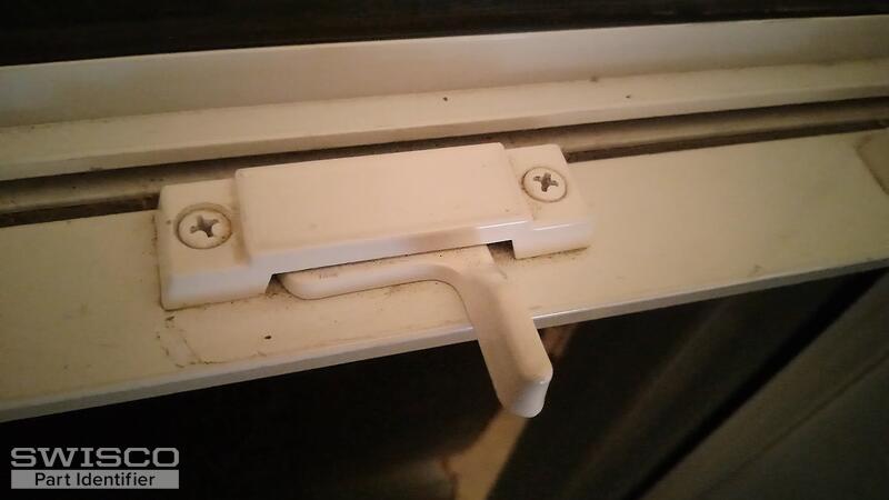 Right tilt latch compl