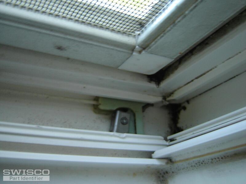 WINDOW SHOE