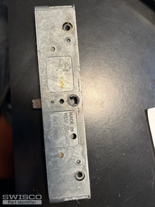 Prime-Line locking mechanism 4