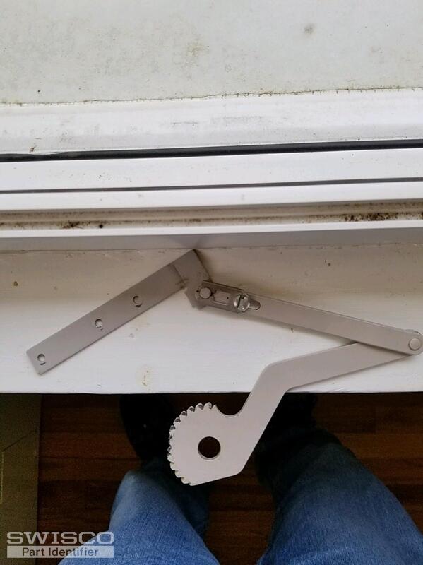 51-34 marathon pkwy window parts w96881 pic b