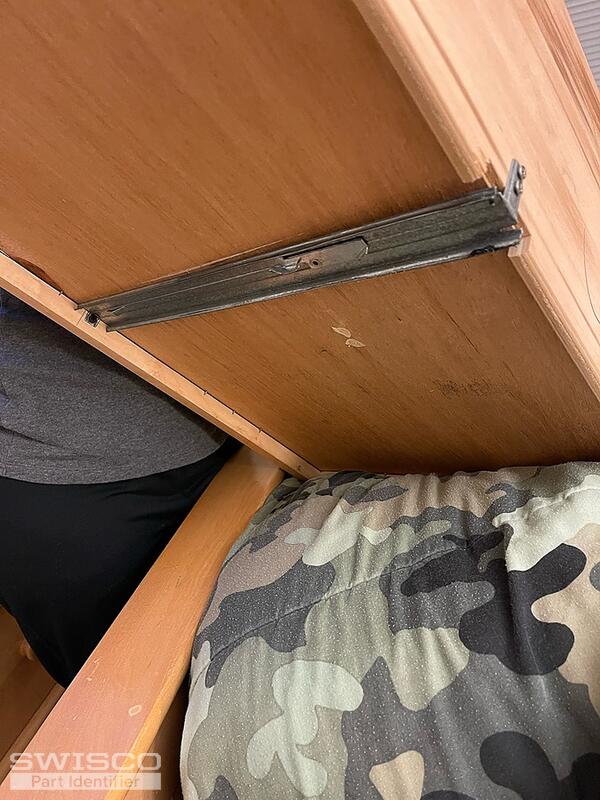 Center mount drawer slide : SWISCO com