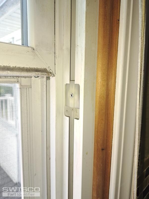 plastic piece that holds window in place