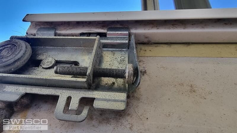 120225 - robe roller.1