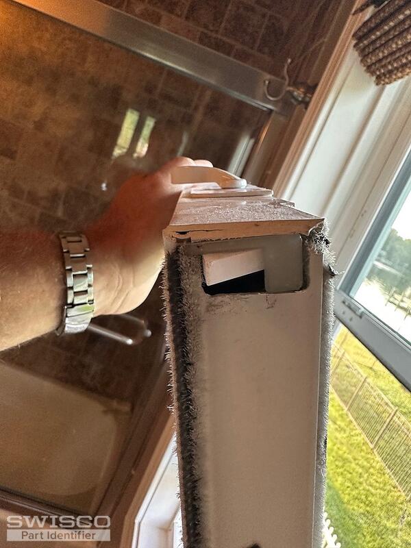tilt latch