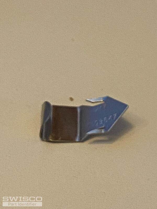 Grille clip for double hung window