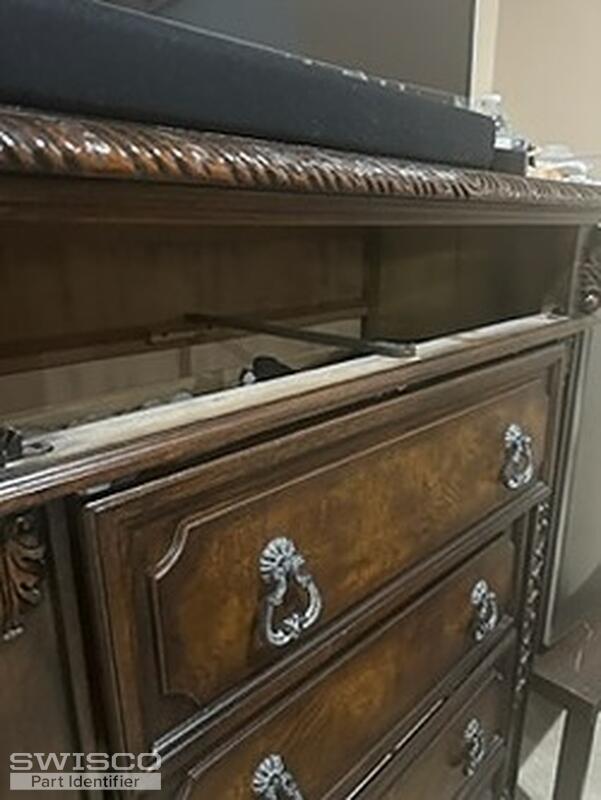 Cabinet drawer