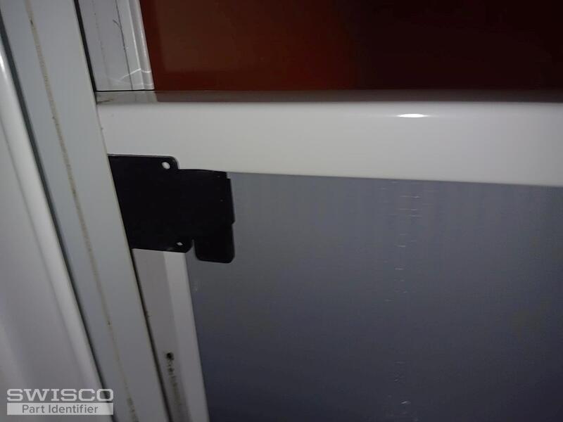upper hinge
