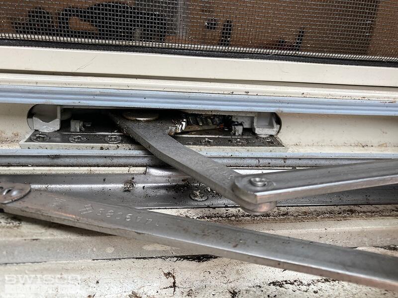 Window doesnt crank open