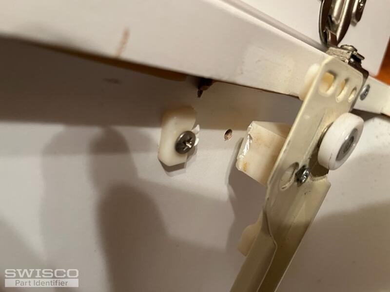 Kraft Maid broken side rail bracket for pullout tr