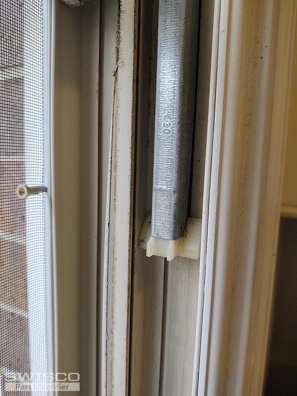 Drex2 shoe in window