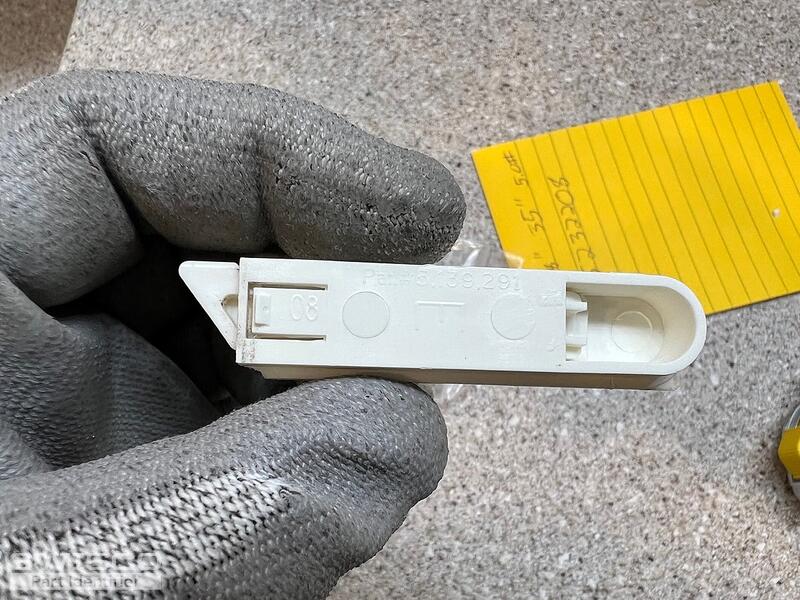 Tilt Latch 3