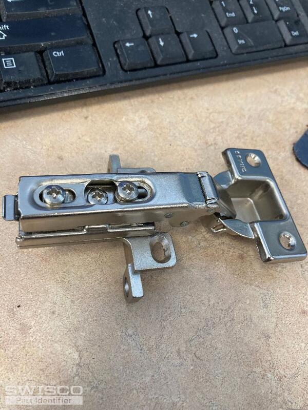 Grass hinge