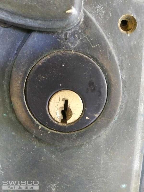 Front Door Lock Handleset 05 - Outside view - Clos