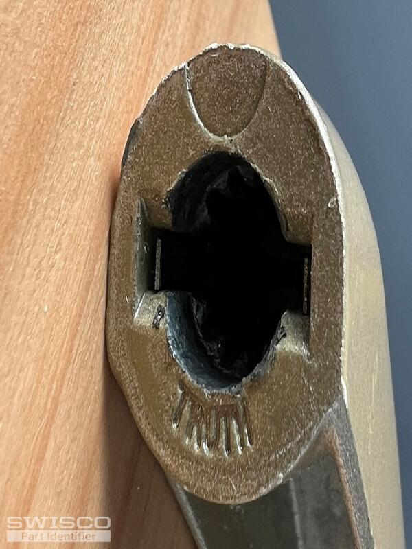 Crank Install Hole