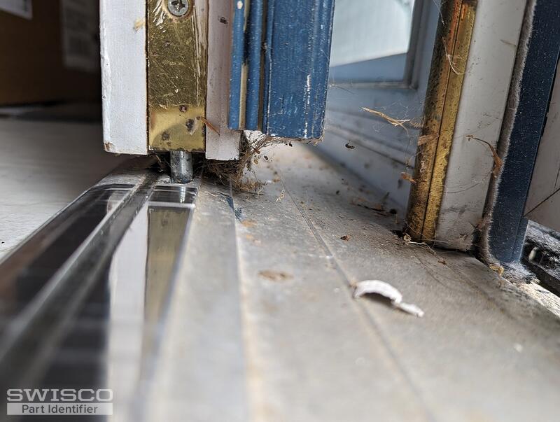 door flush bolt