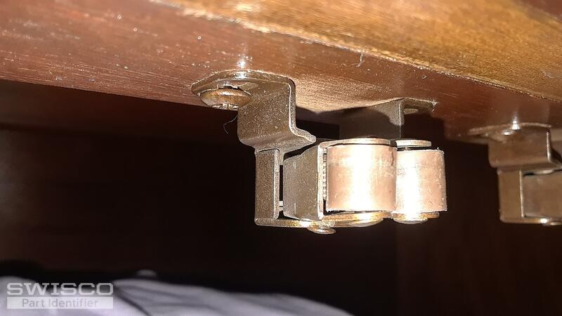 Double roller catch