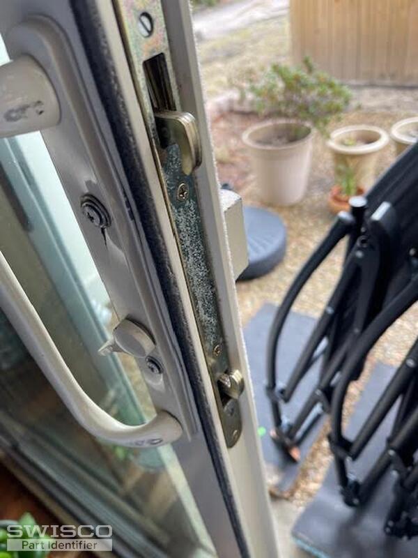Side view of Good door lock