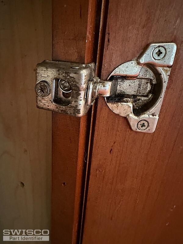 Hinge1