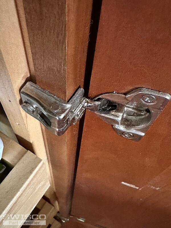 Hinge4