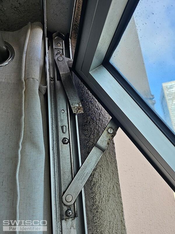 damaged hinge side