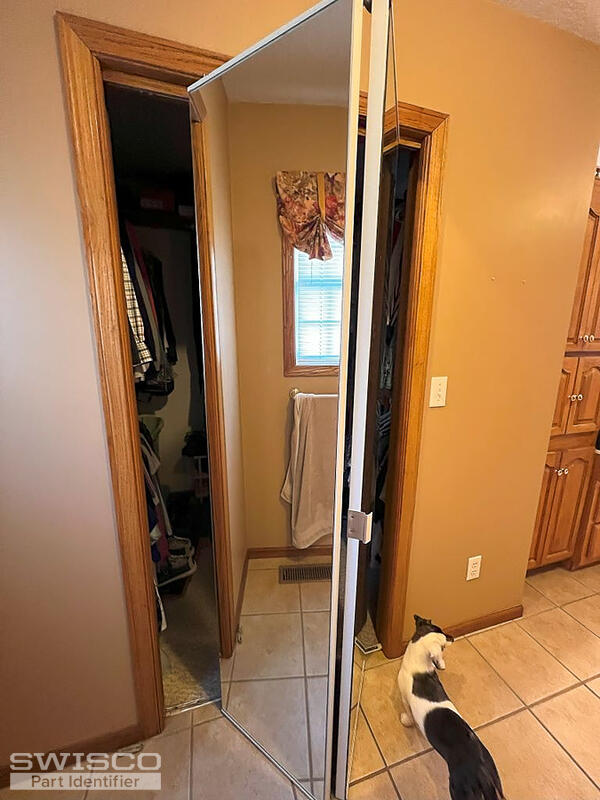 Bi-Fold Door Mirror Side