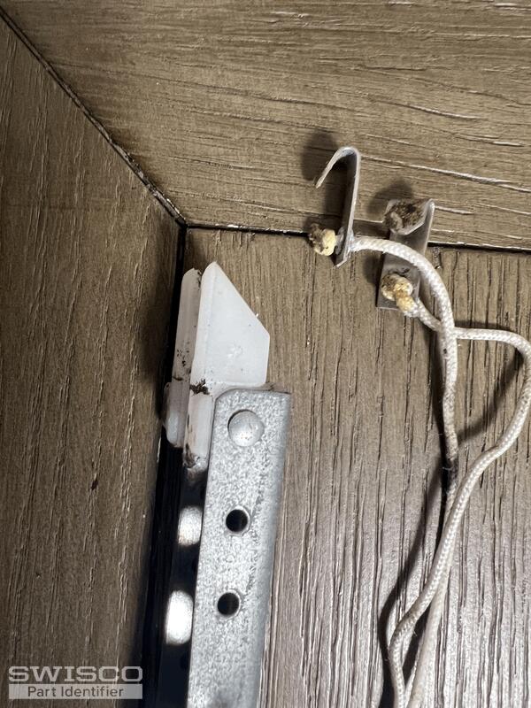 top fitting and hooks