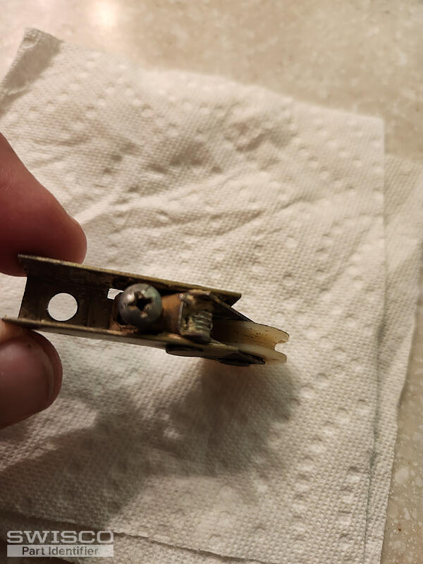 Screen slider roller 1
