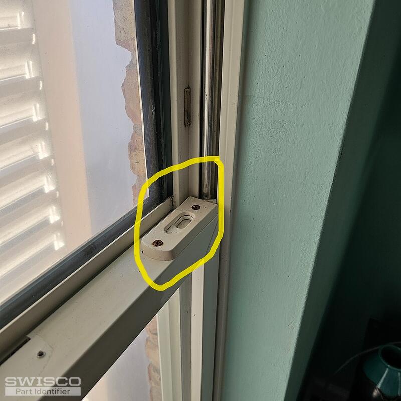 Rail - Slider Lock Close up