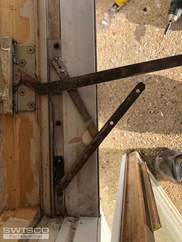 Living window hinge
