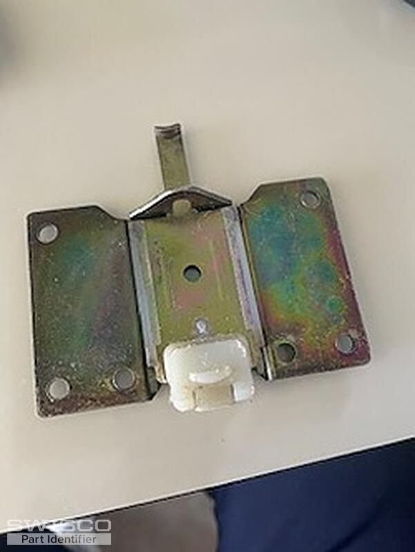 102 RCC SLIDING MIRRORED DOOR PART 