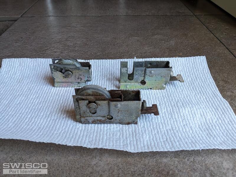 240221 - Del Mar Eng patio door roller 4