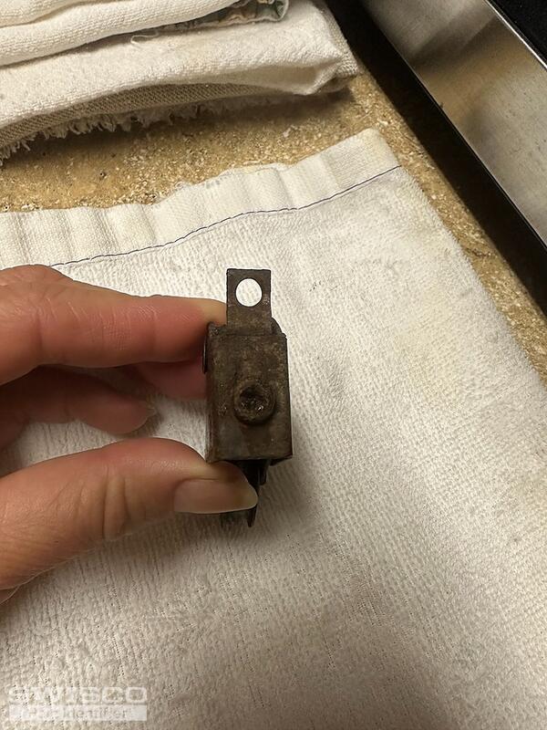 roller assembly front tab