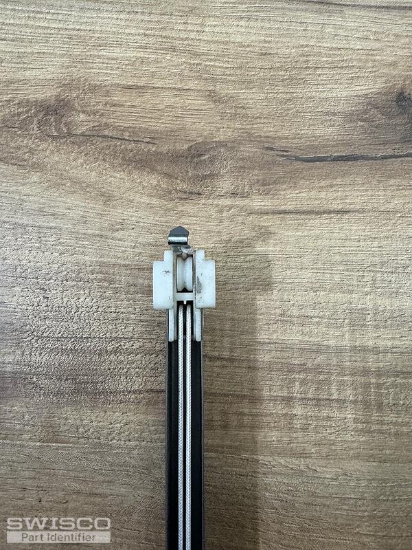 winged rivetless bottom fitting