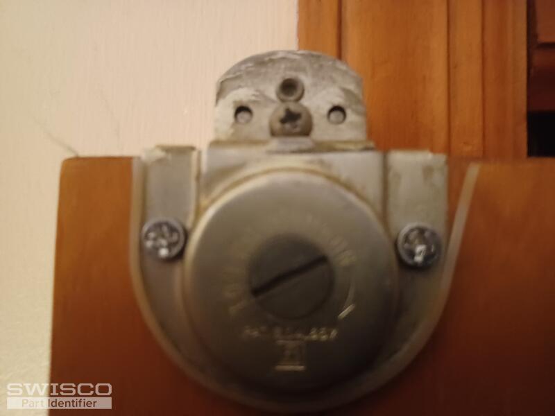 closet roller hanger