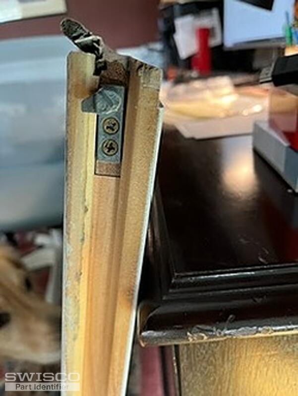 installed pivot pin