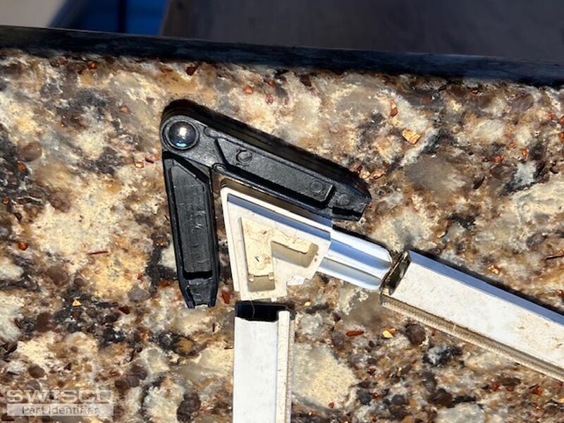 angled corner key