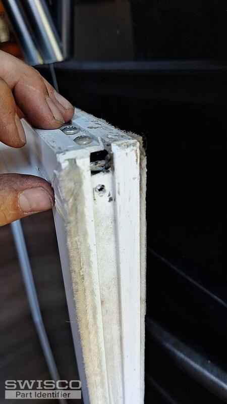 pivot bar area