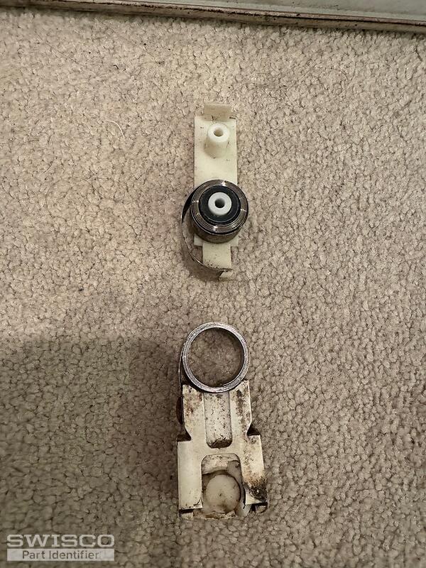 pivot shoe