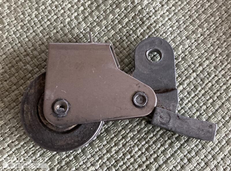 screen door roller assembly