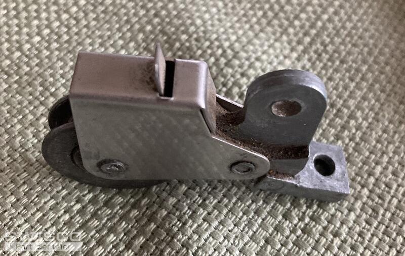 screen door roller assembly