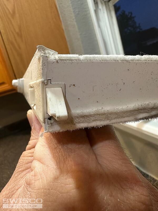 window tilt latch