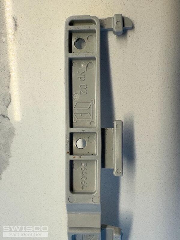 MACO pivot post