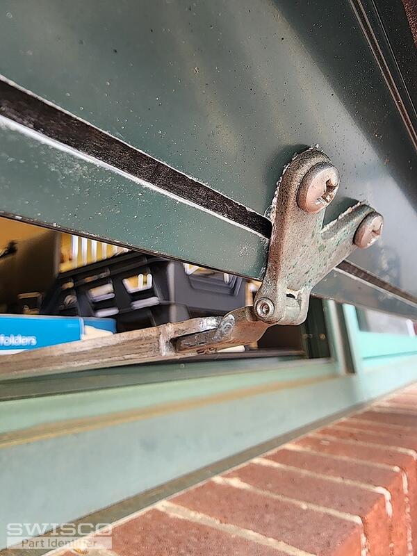 Hopper style crank