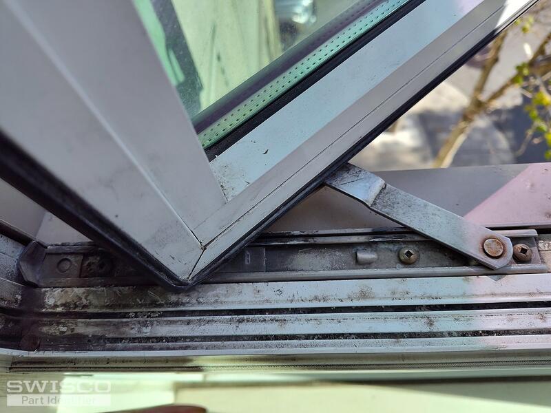 hinge set